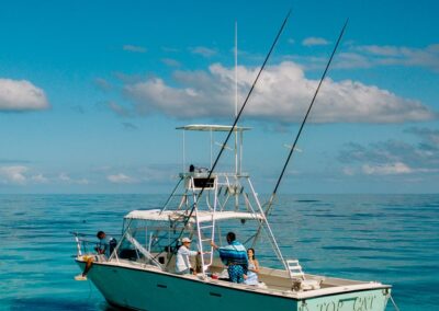 An image of Ocean Fox charters at anchor on a custom harbour island charter.